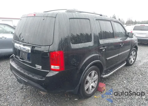 2013 Honda Pilot Touring z USA, uszkodzony, nr VIN 5FNYF4H92DB061417
